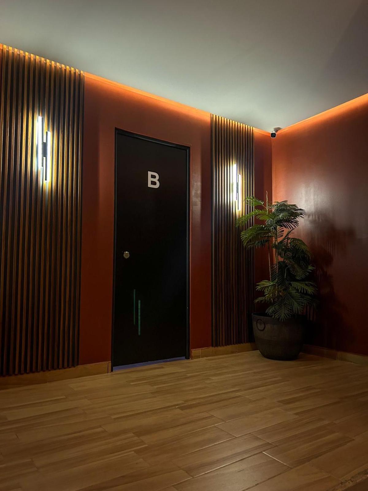 Spartacus Hostel Boutique For Men Puerto Vallarta Exterior foto